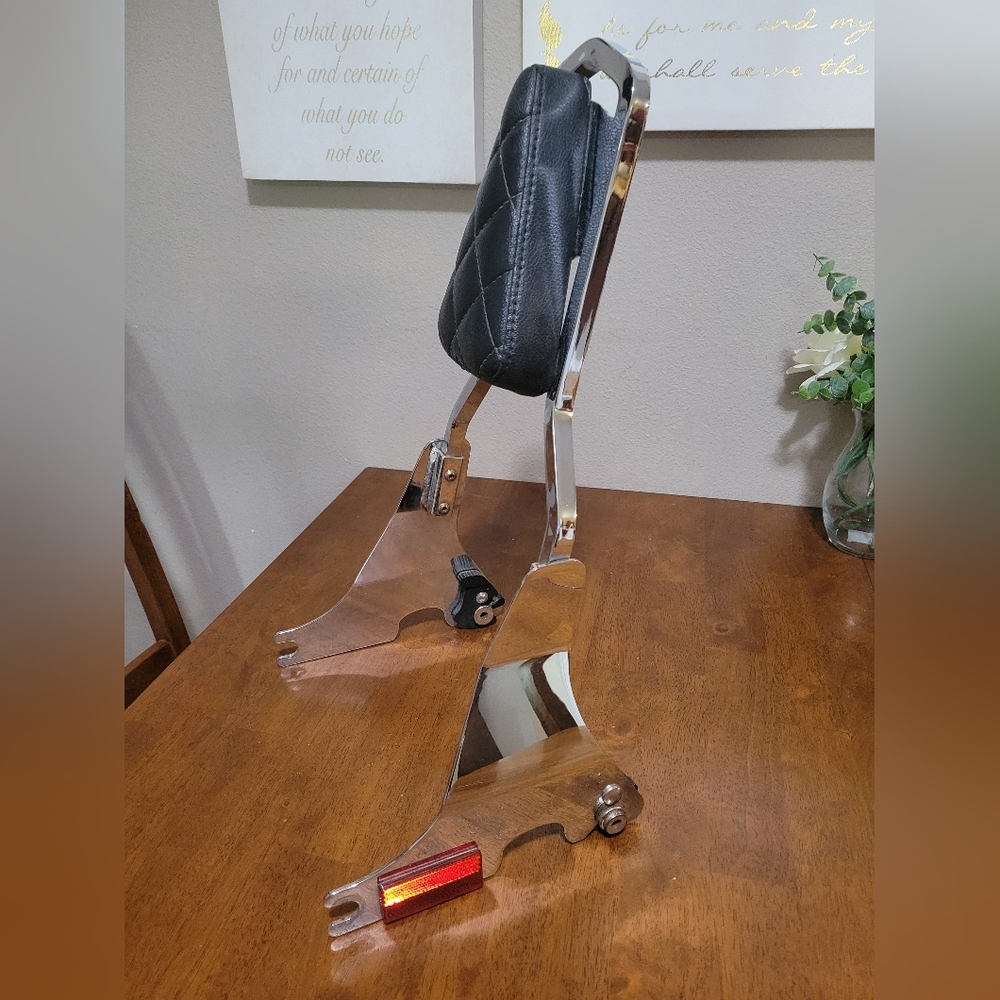Harley-Davidson sissy bar